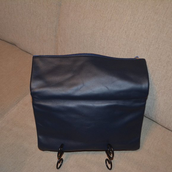 Clair V fold Over Clutch - Picture 7 of 8